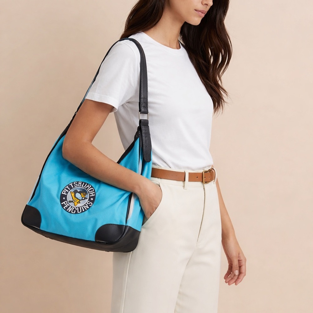 RARE Little Earth NHL Pittsburgh Penguin Purse